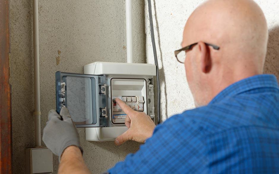 travail électricien Villepreux